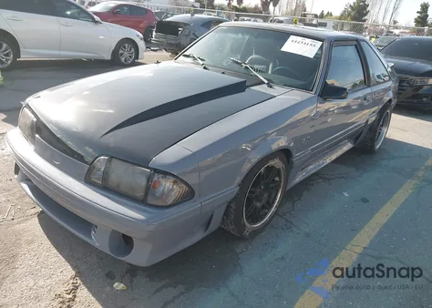 1988 Ford Mustang Gt z USA, uszkodzony, nr VIN 1FABP42E4JF271376